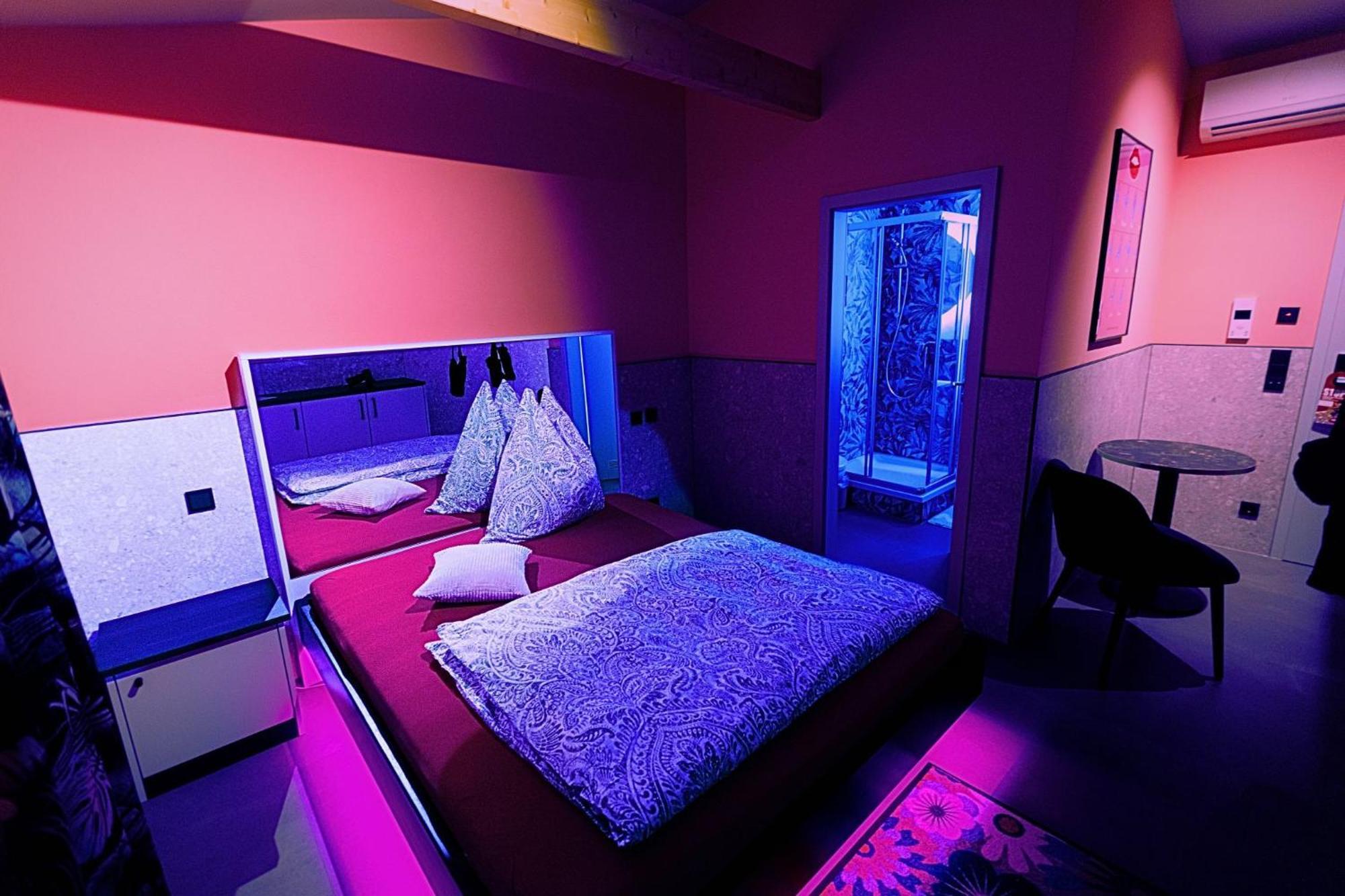 Lustra Stundenhotel - Adults Only Landshut Exterior foto