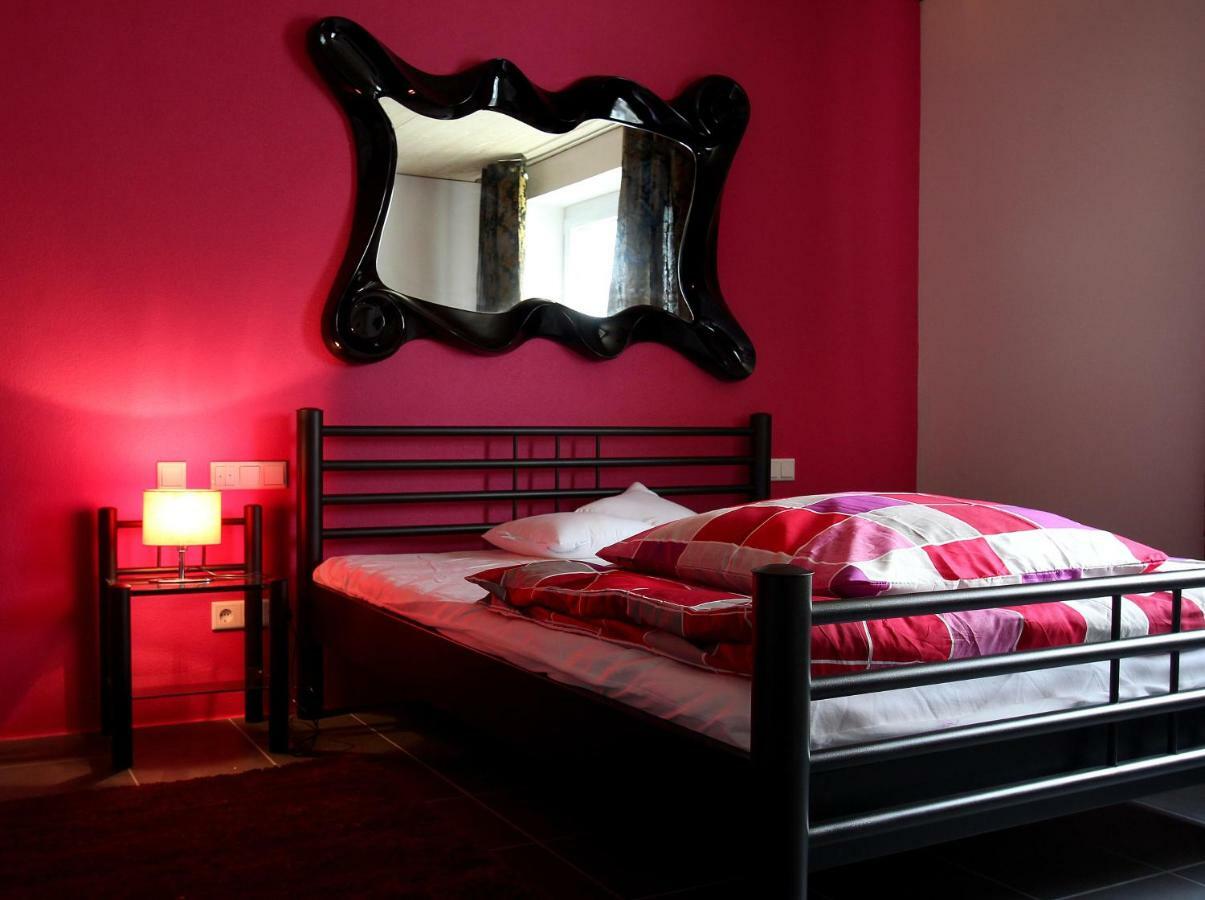 Lustra Stundenhotel - Adults Only Landshut Exterior foto